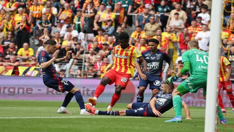 soi keo Stade Brestois vs Lens 5 e1744722390838