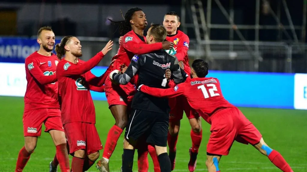 soi keo Stade Brinochin vs PSG